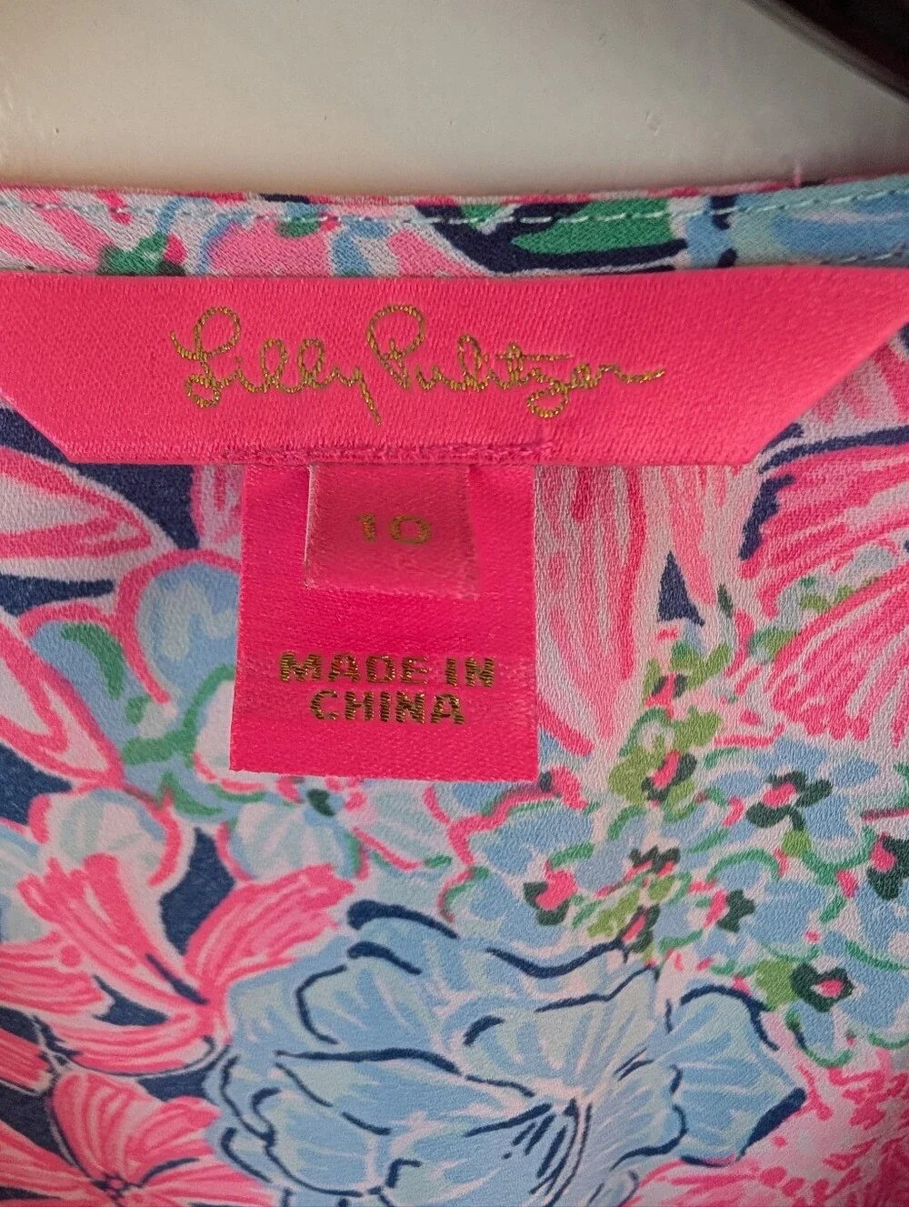 Lilly Pulitzer 36 crafted flat